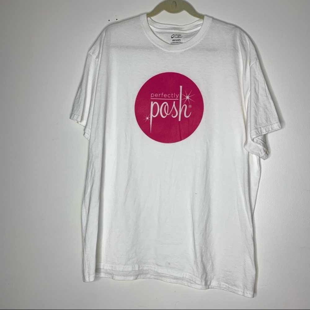 Perfectly Posh white t-shirt XL